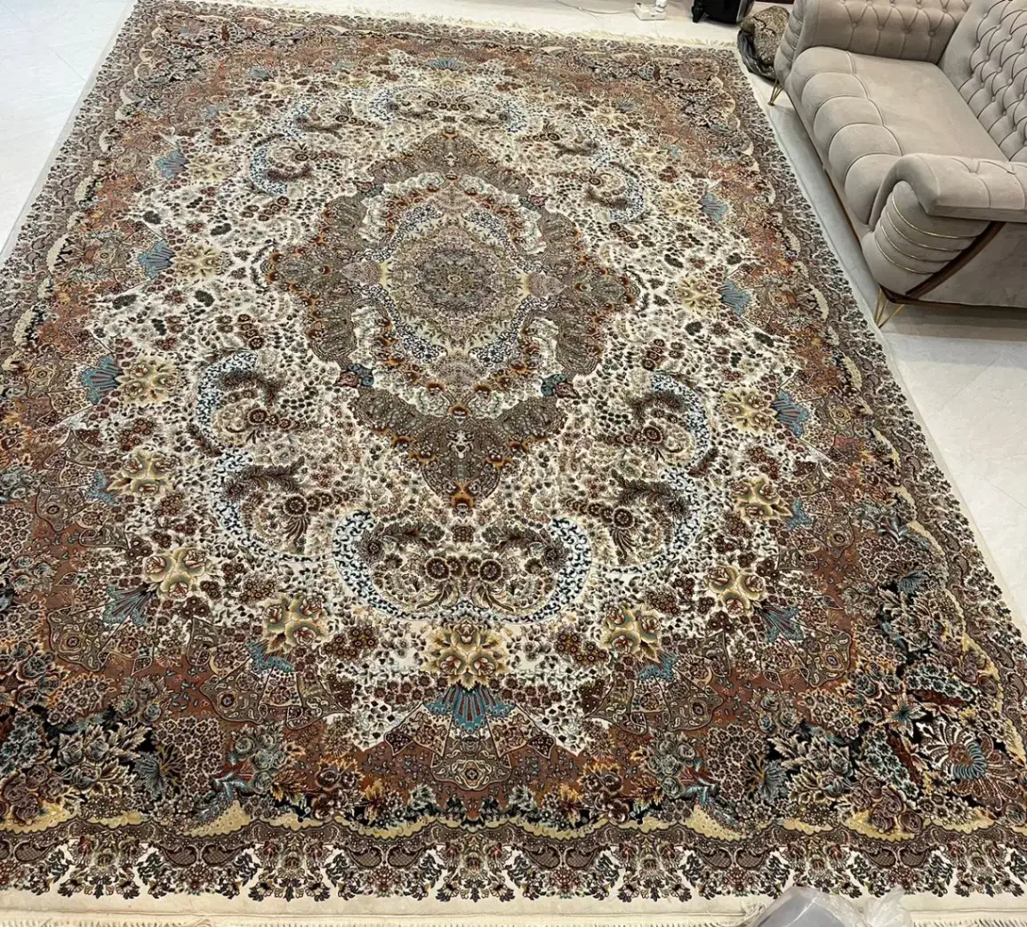 فرش ۱۲ متری  در حد نو|فرش|قم, باجک سه|دیوار