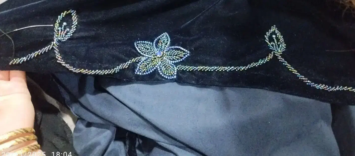 مهره دوزی|لباس|یاسوج, |دیوار