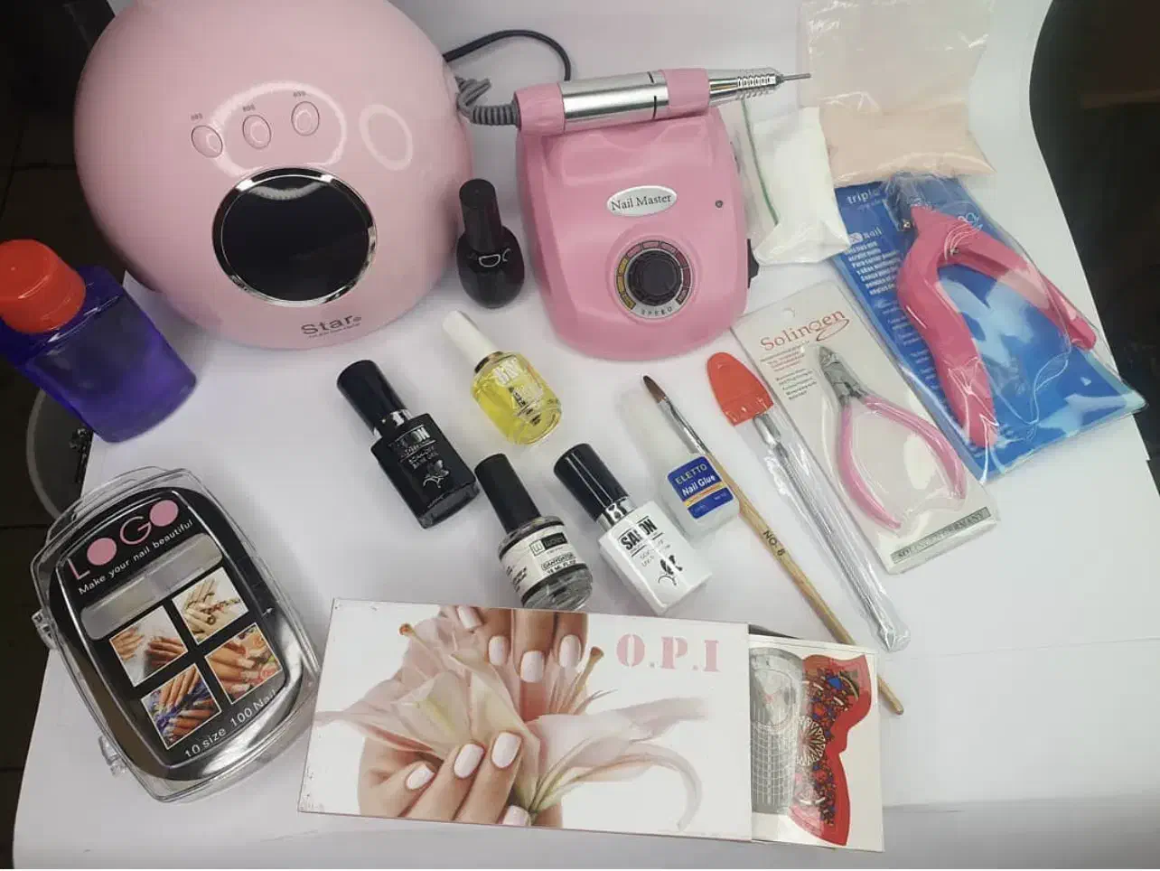 پخش و فروش مواد و وسایل کاشت و دیزاین ناخن|آرایشی، بهداشتی، درمانی|خرم‌آباد, |دیوار