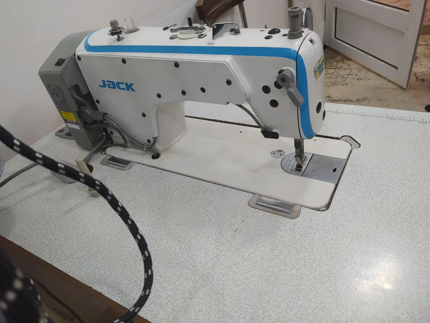 راسته دوز جک قطع کن کم کارکرد|چرخ خیاطی و ریسندگی|پارسآباد, |دیوار