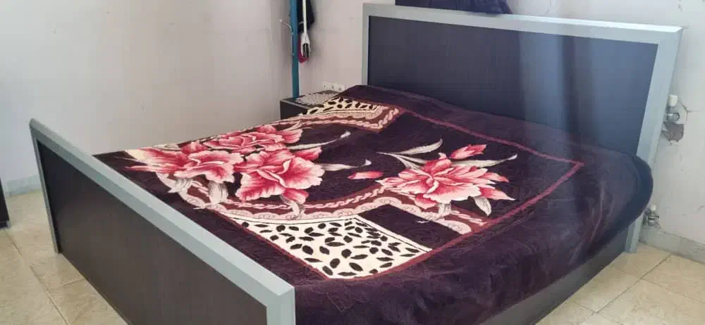 تخت ۲ نفره با تشک|تخت و سرویس خواب|اصفهان, جلالیه|دیوار