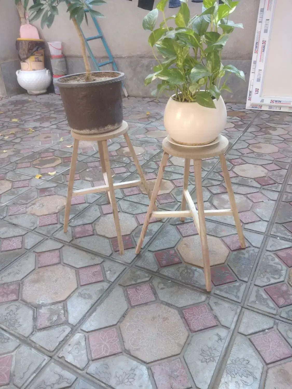 میز مخصوص گل|مبلمان خانگی و میز عسلی|مرند, |دیوار