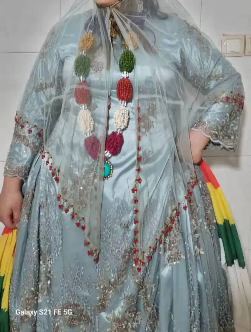 لباس محلی|لباس|مرودشت, استادیوم‎|دیوار