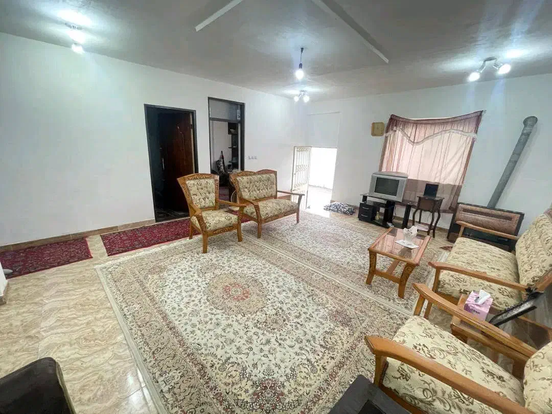 فروش خونه ویلای در شهر رشت زیر قیمت|فروش خانه و ویلا|رشت, احمد گوراب|دیوار