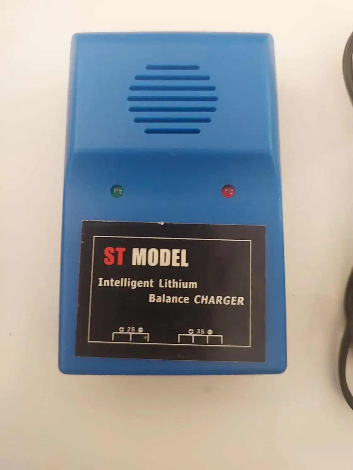 شارژر باتری لیپو ۱۲ ولت|لوازم جانبی موبایل و تبلت|شیراز, گویم|دیوار