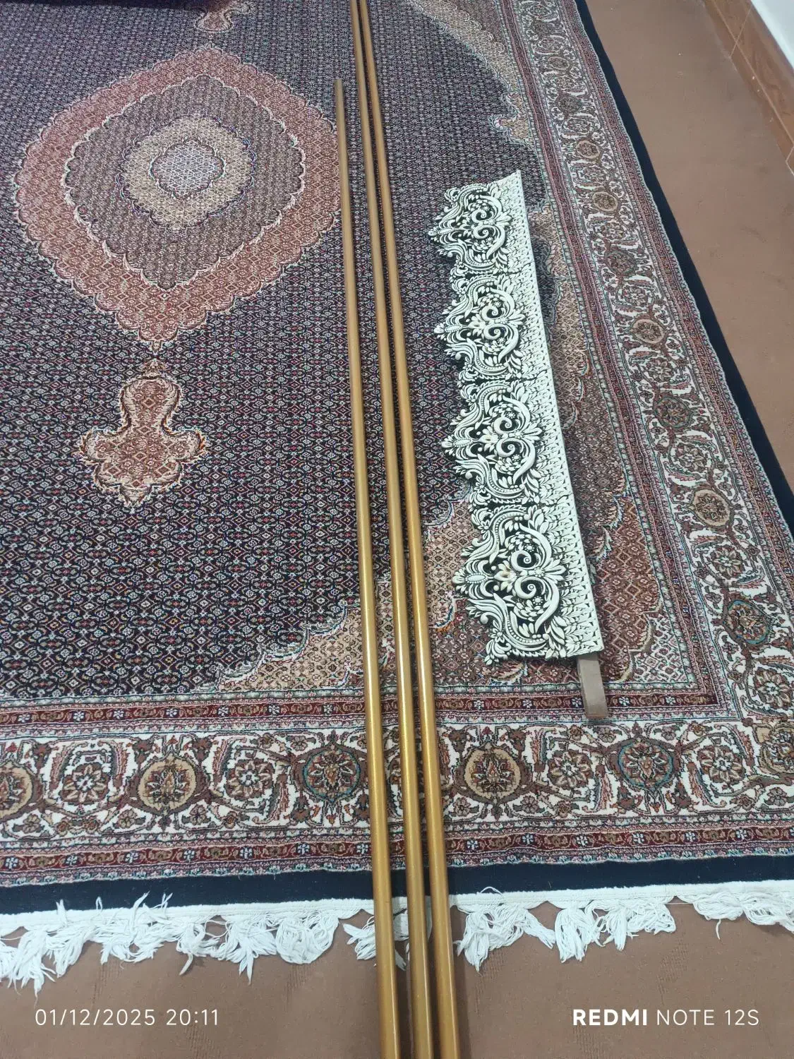 کتیبه و میله فلزی پرده|پرده، رانر، رومیزی|خوی, |دیوار