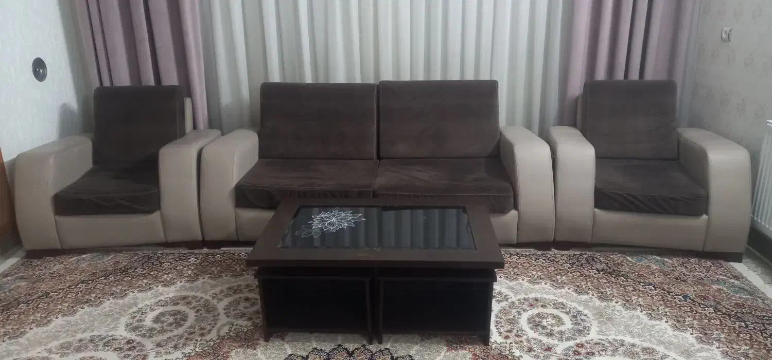 مبل چرم و پارچه شیک|مبلمان خانگی و میز عسلی|زاهدان, |دیوار