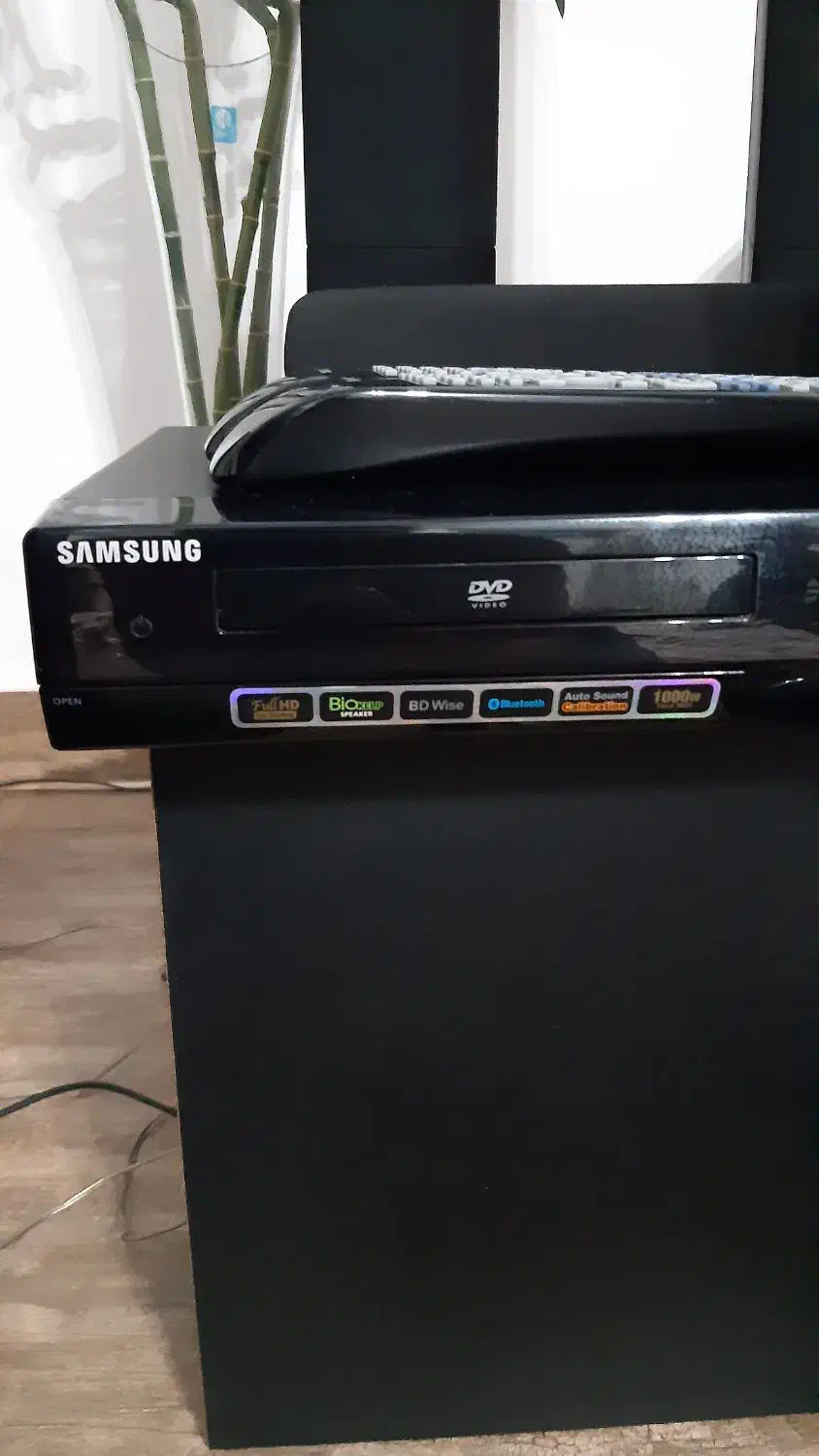 سیستم بلوتوث شرکتی ۱۰۰۰ وات 7 تیکه سامسونگ حد لرزش|سیستم صوتی خانگی|رشت, گیل|دیوار