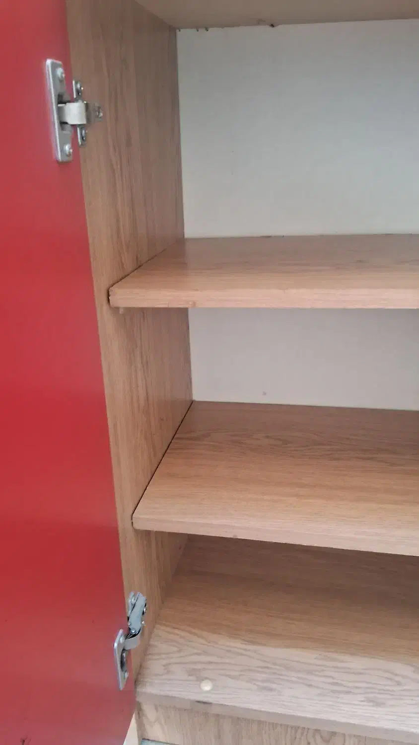 جاکفشی بزرگ|جاکفشی، کمد، دراور|گرگان, |دیوار