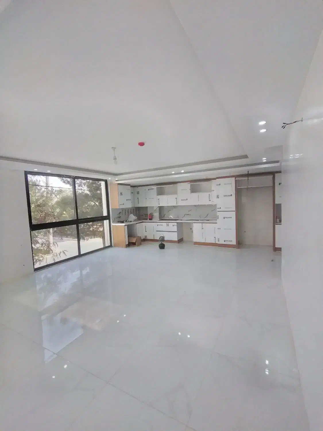 فروش اپارتمان ۱۲۰و۱۳۰ متری صفر رجایی|فروش آپارتمان|شاهین‌شهر, اقبال لاهوری|دیوار