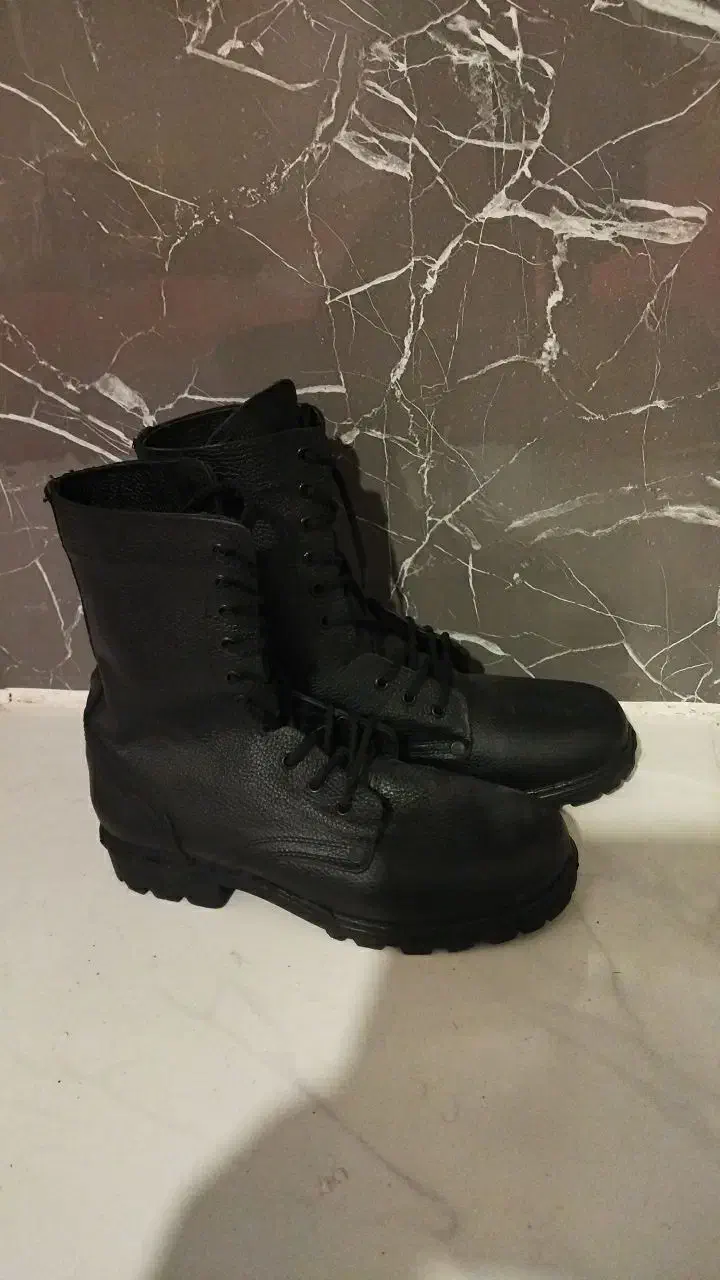 پوتین سربازی نو ساز 44|کیف، کفش، کمربند|تربتحیدریه, میدان مرکزی|دیوار