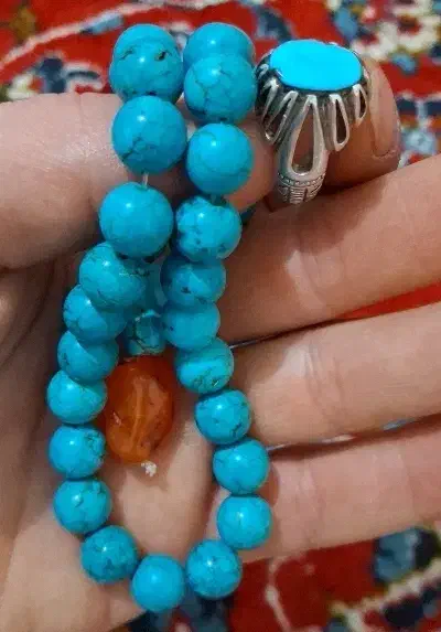 انگشتر و تسبیح فیروزه|کلکسیون اشیاء عتیقه|بومهن, |دیوار