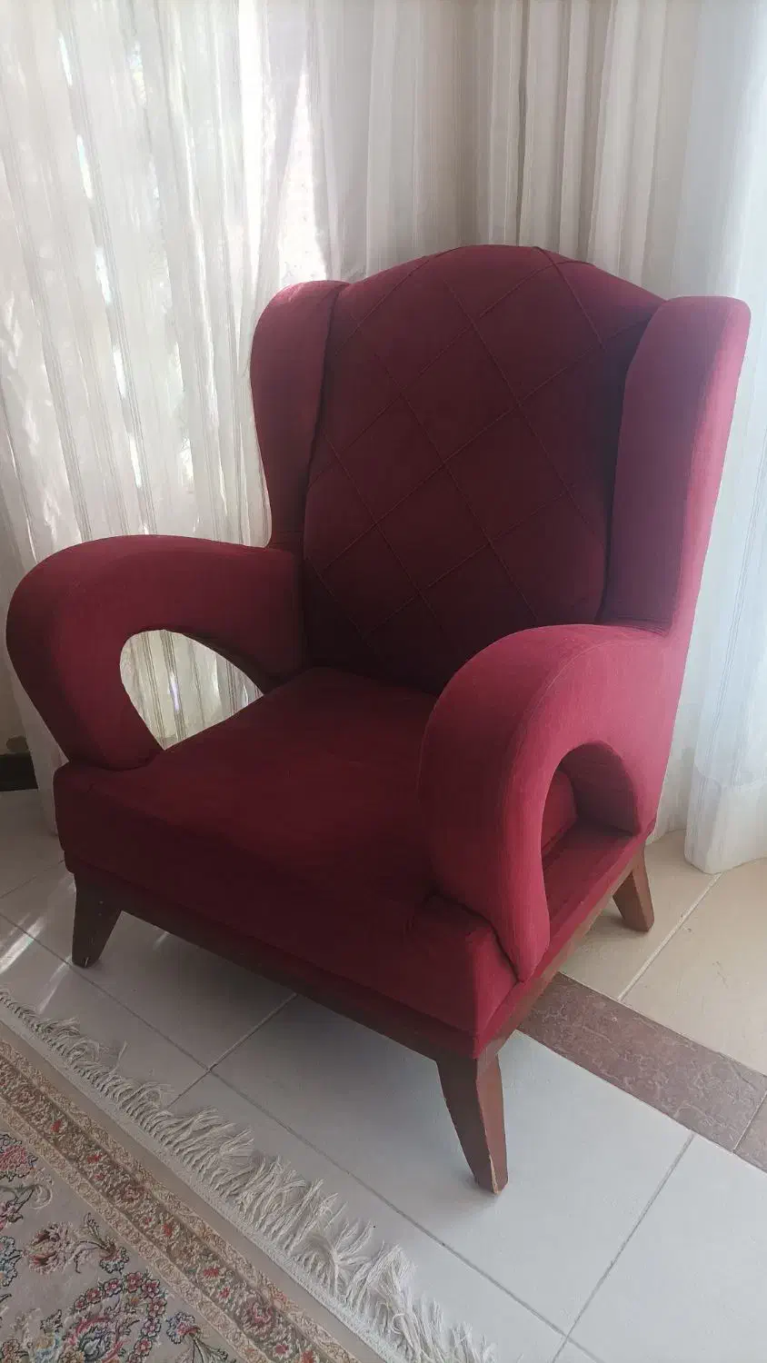 مبل ۷ نفره|مبلمان خانگی و میز عسلی|صدرا-فارس, فاز ۱|دیوار