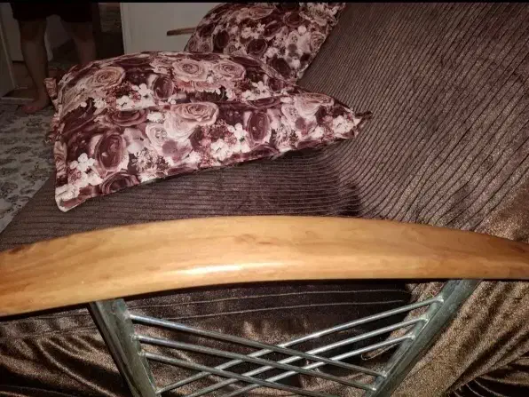 مبل دونفره تخت خواب شو|مبلمان خانگی و میز عسلی|رشت, توشیبا|دیوار