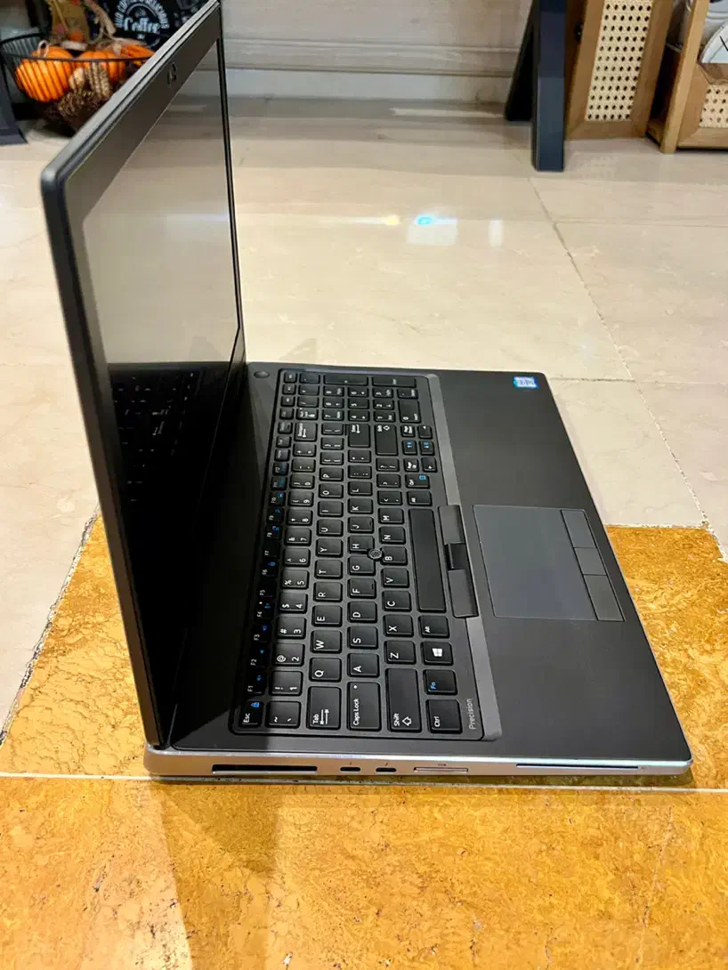 لپ تاپ حرفه ای دل سری اچ   Dell precision 7540 I9|رایانه همراه|تهران, دزاشیب|دیوار