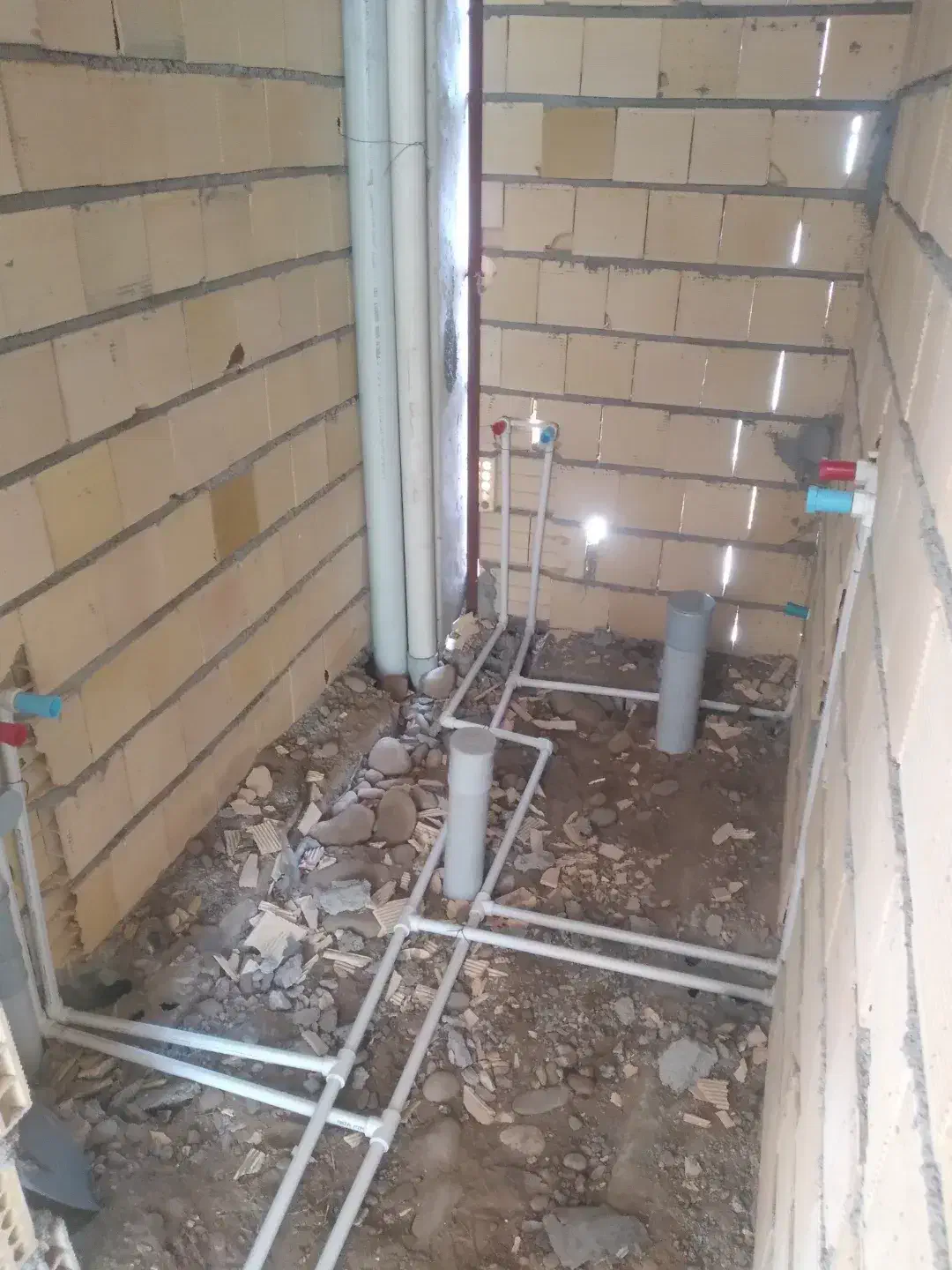 تاسیسات ساختمانی محمد امین|خدمات پیشه و مهارت|خوی, |دیوار