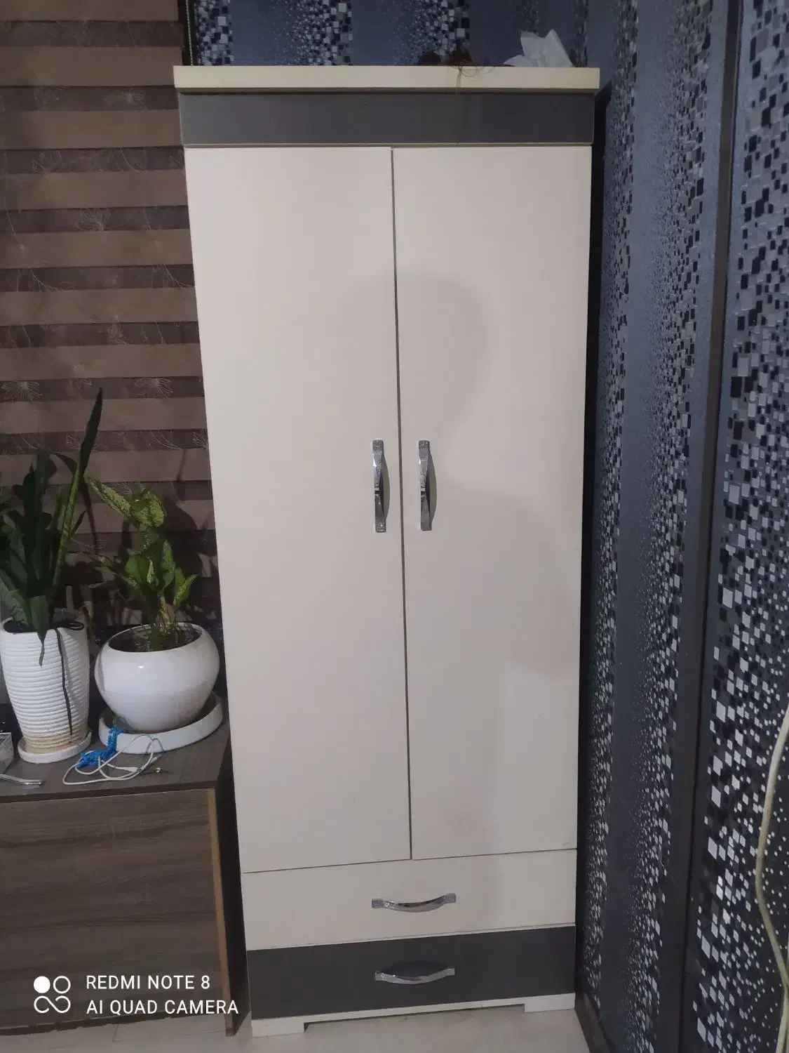 تخت وکمد|تخت و سرویس خواب|بومهن, |دیوار