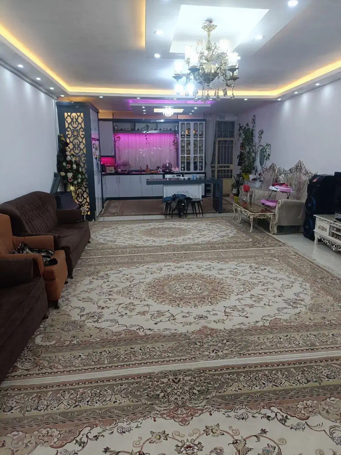 فروش منزل ویلایی واقع در شهرک ولیعصر بلوار انقلاب|فروش خانه و ویلا|تربتحیدریه, شهرک ولیعصر|دیوار