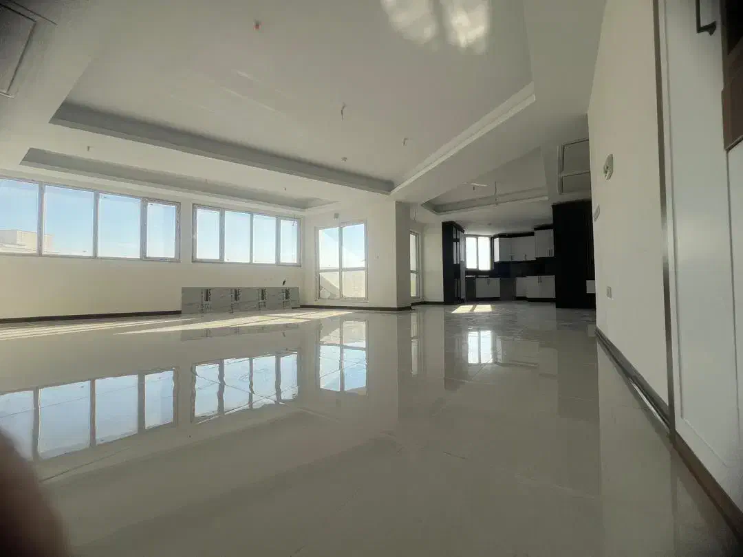 ۲۸۰ متر شاهنشین یاسها/فولبازسازی/پاسیو moti|اجارهٔ آپارتمان|تهران, گلستان (شهرک راه آهن)|دیوار