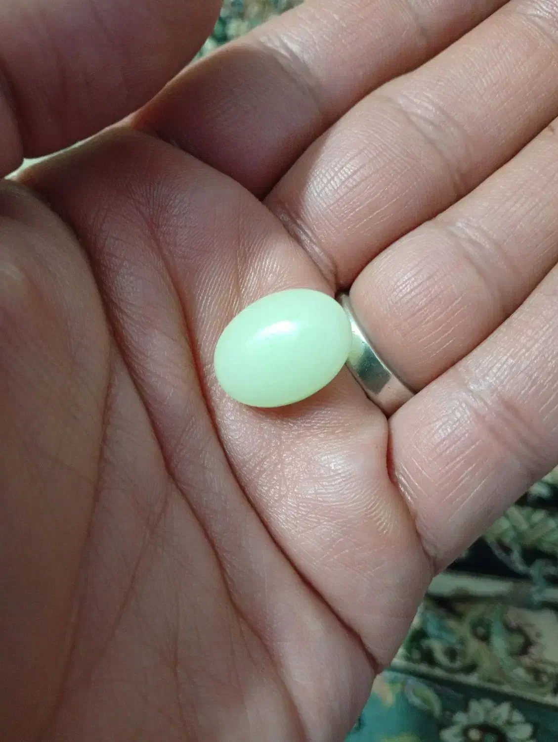 سنگ انگشتر شب تاب یشم|کلکسیون اشیاء عتیقه|تهران, نیروی هوایی (پیروزی)|دیوار