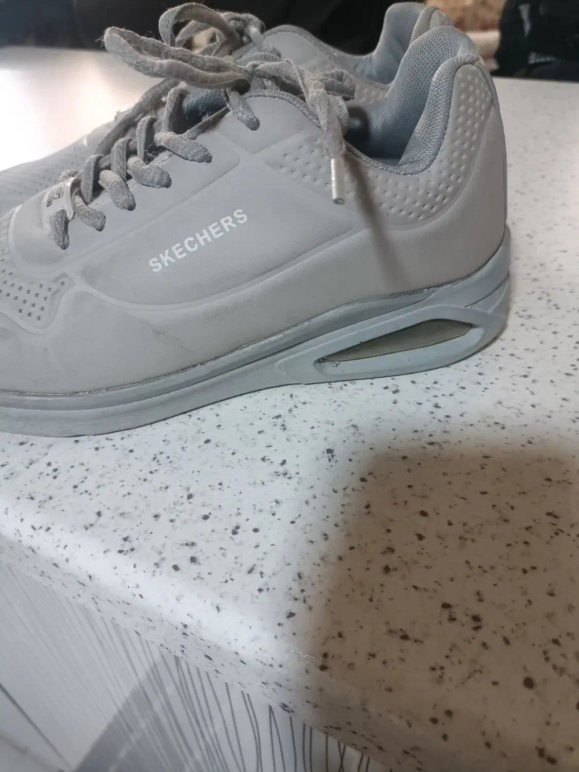 کتونی طبی|کیف، کفش، کمربند|کاشان, شهرک خاتم الانبیا (مسکن ملی کاشان)|دیوار