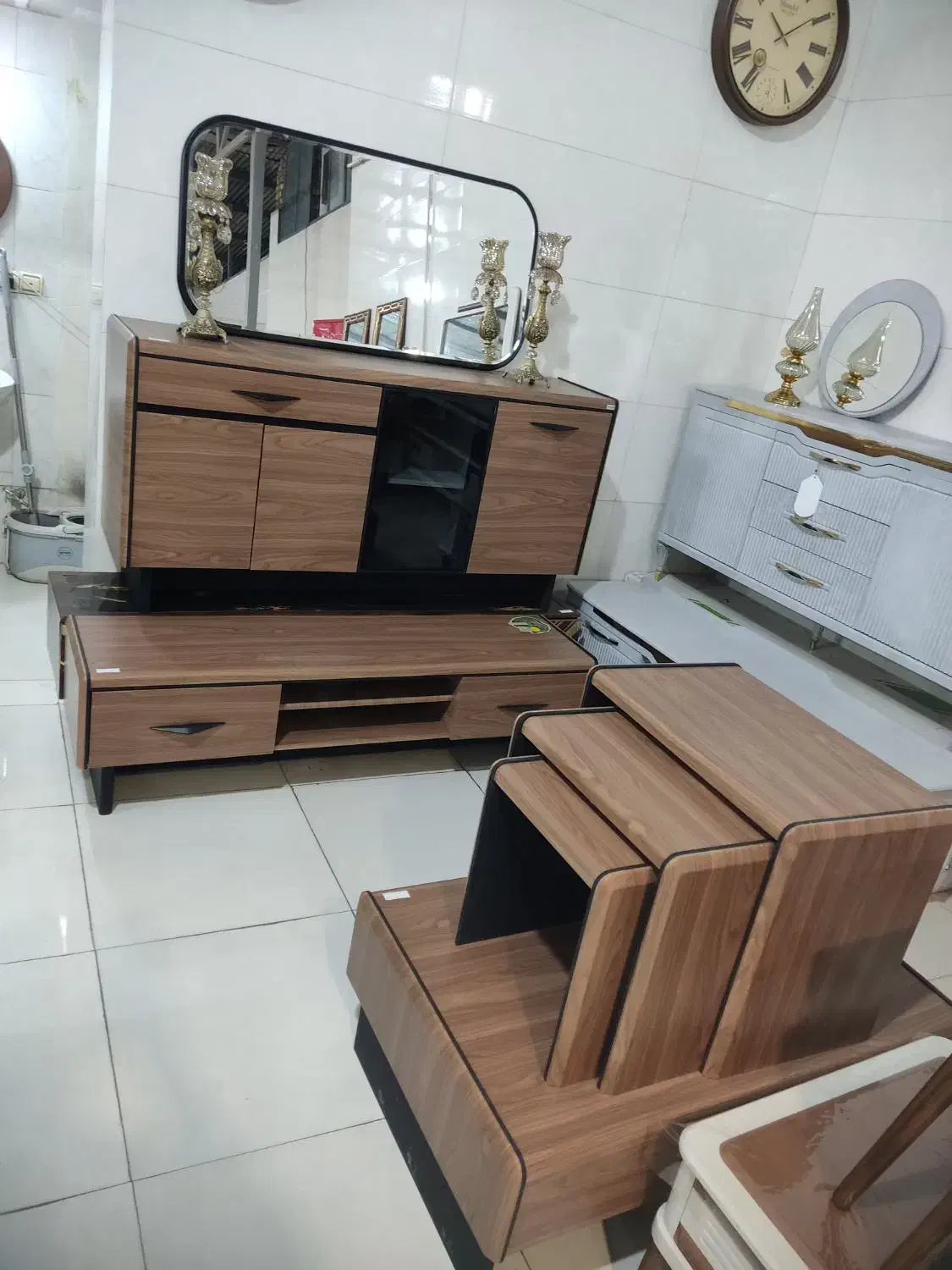 اینه کنسول ماتیلدا|بوفه، ویترین، کنسول|یزد, |دیوار