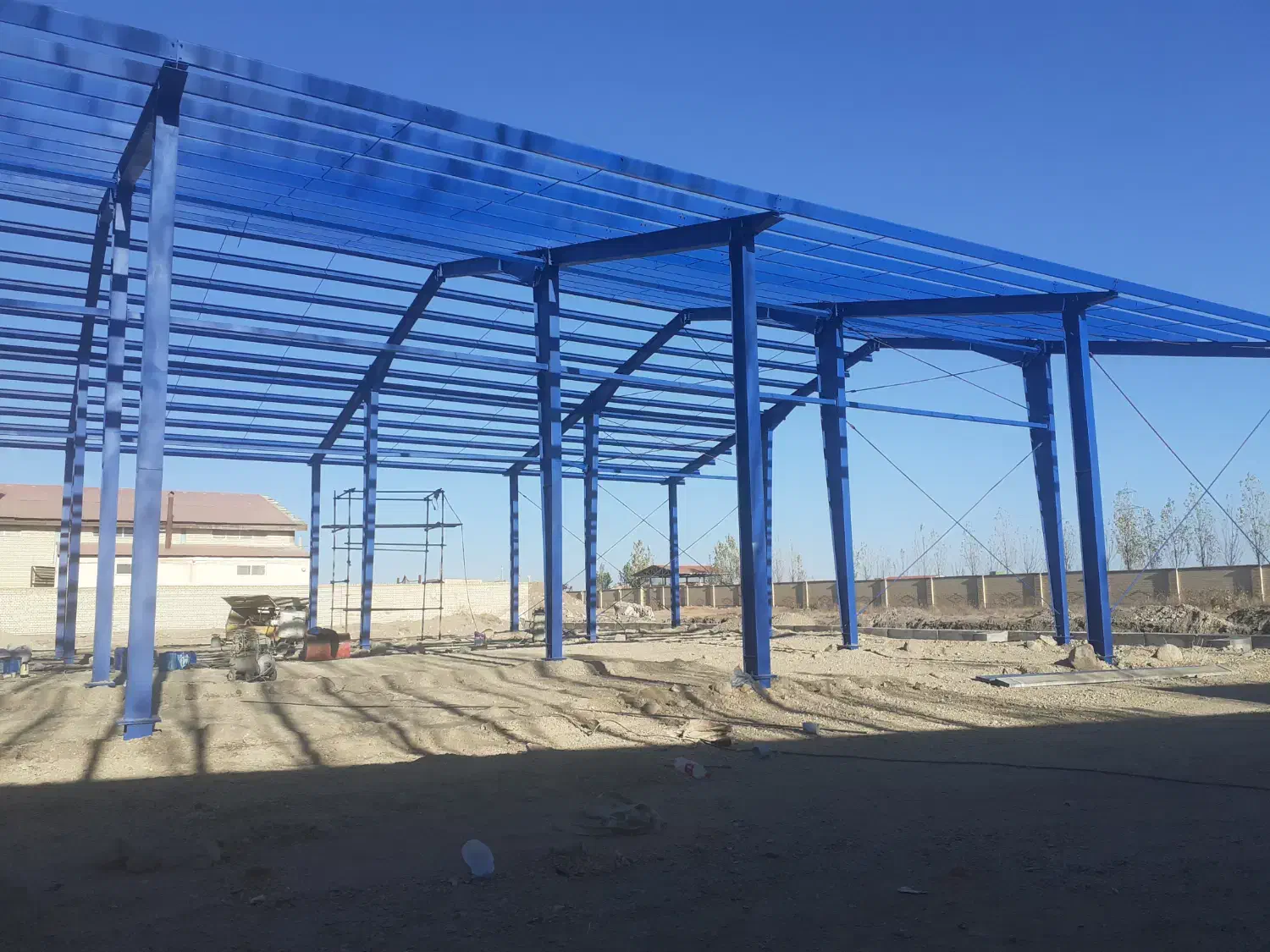 سندبلاست ورنگ آمیزی فروزان|خدمات پیشه و مهارت|نمین, |دیوار