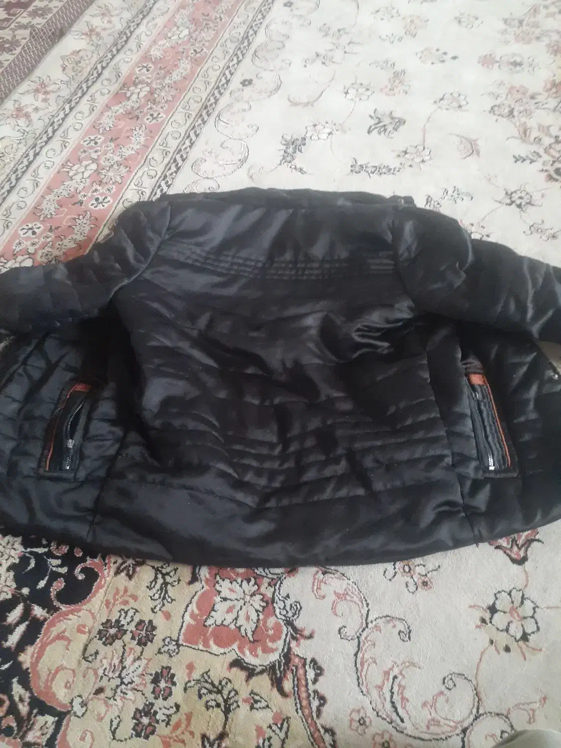 کابشن بچه گانه|لباس|قم, باجک یک|دیوار