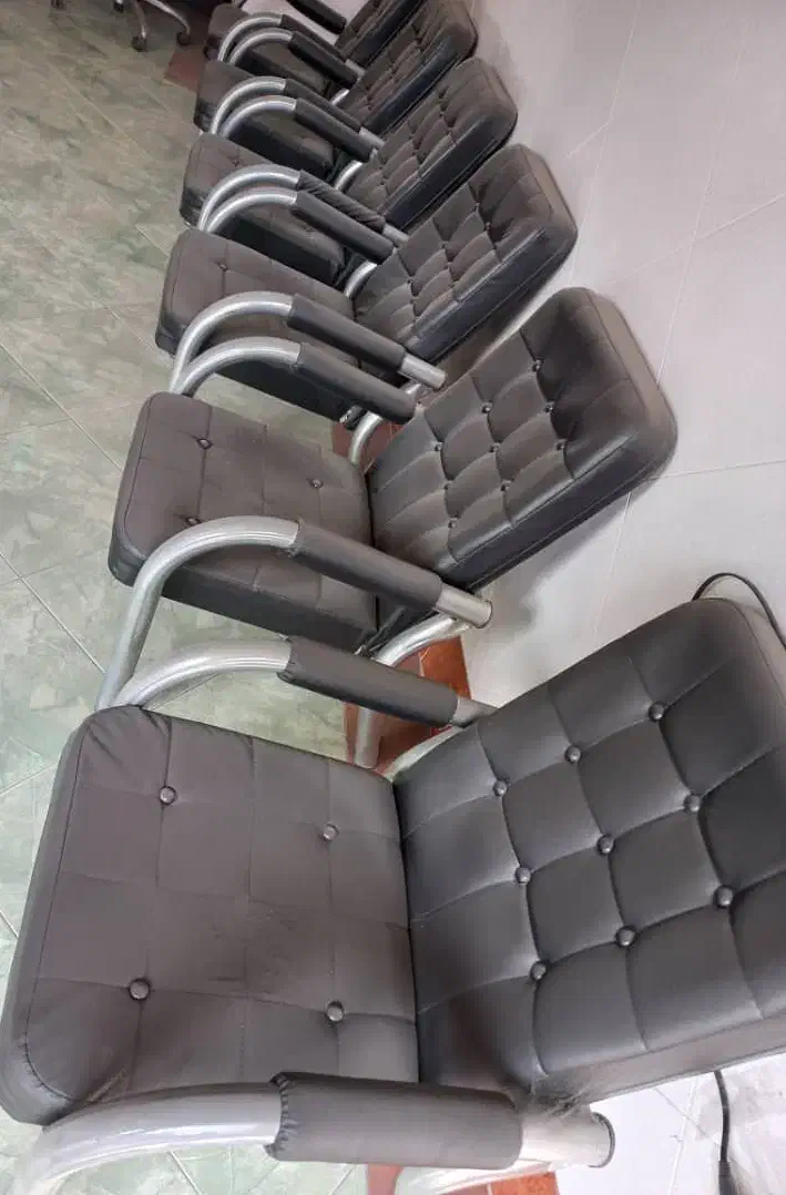 صندلی انتظار درحدنو|صندلی و نیمکت|ورامین, ورامین|دیوار