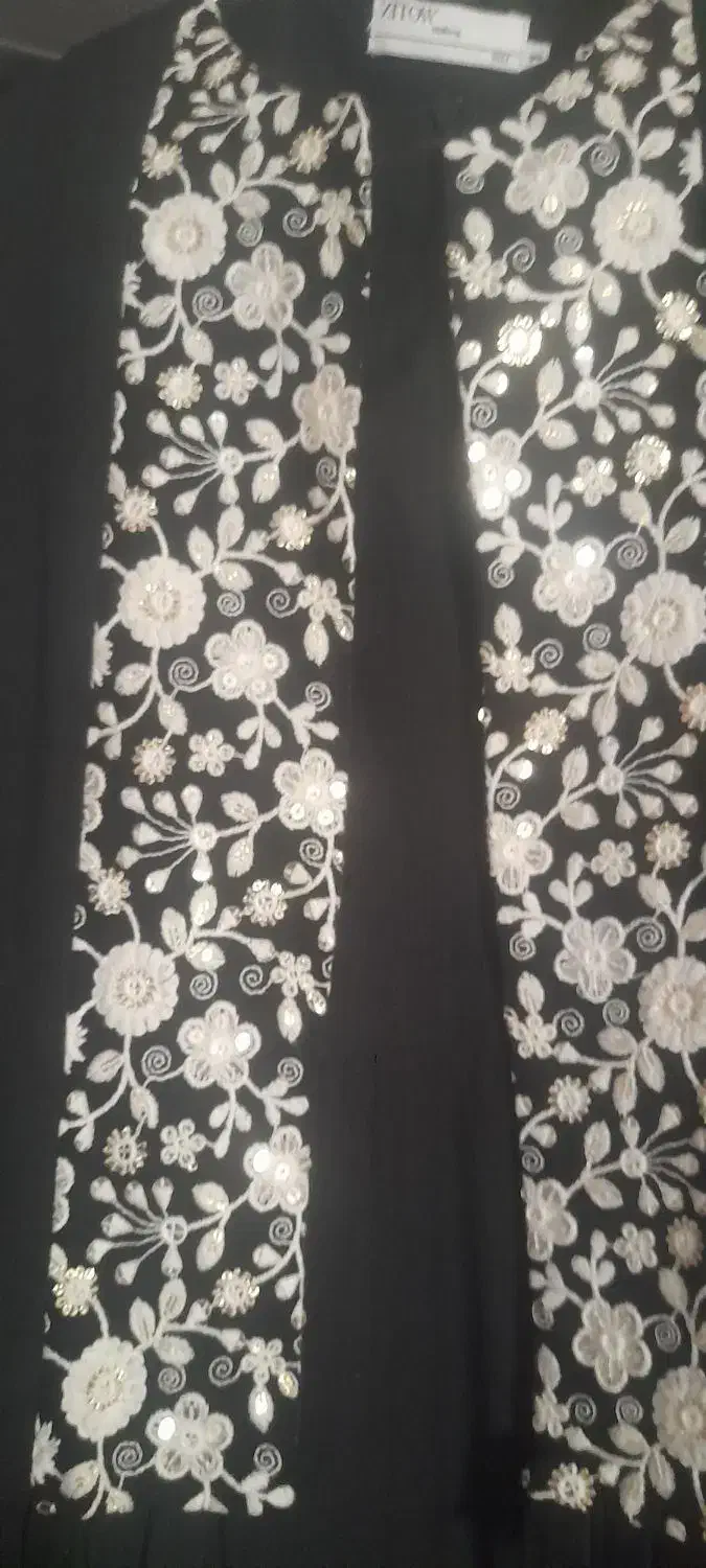 مانتو|لباس|نسیم‌شهر, |دیوار