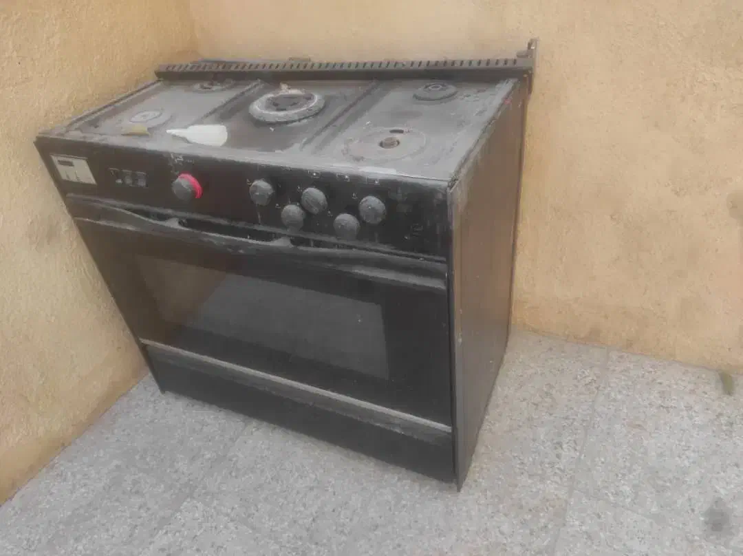 گاز ۵شعله فردار کاملا سالم کارکرده|اجاق گاز و لوازم برقی پختوپز|اصفهان, قائمیه|دیوار