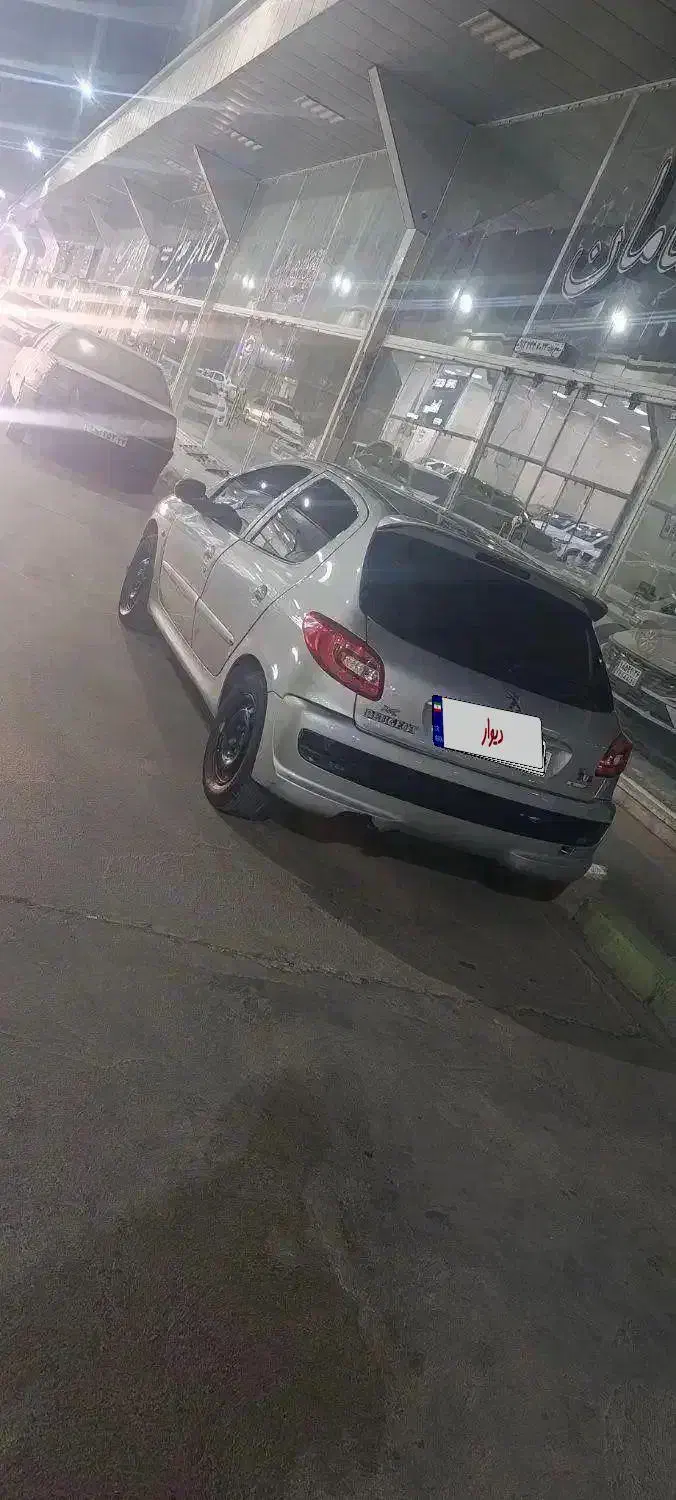 ۲۰۶تیپ۵موتورtu5|خودرو سواری و وانت|آبادان, |دیوار