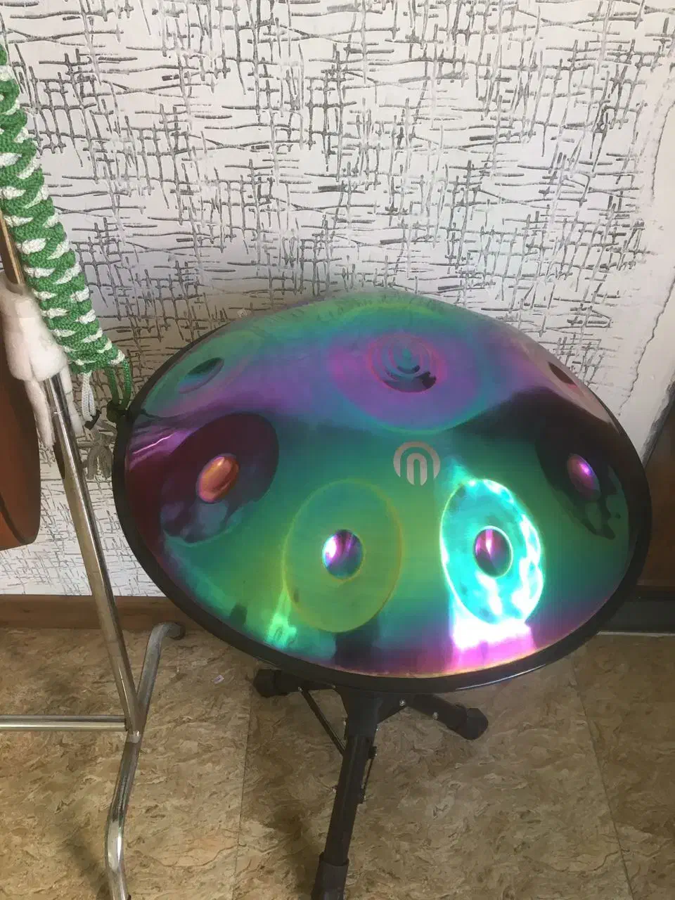 هنگدرام|درام و پرکاشن|کرج, برغان|دیوار