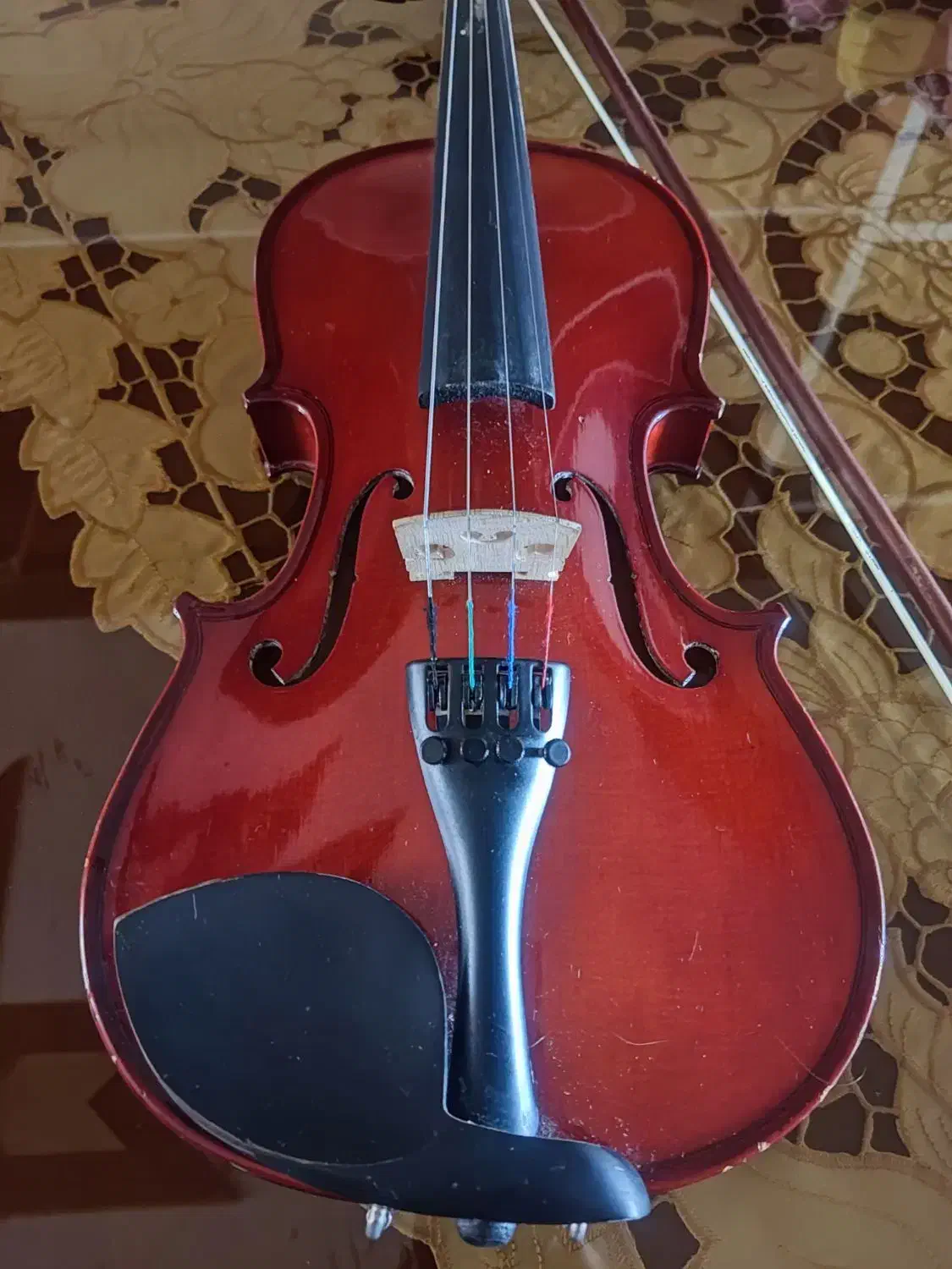 ویولون ۳/۴در حد تمیز|ویولن|بروجرد, |دیوار