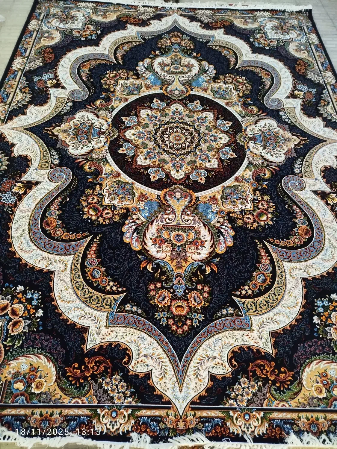 ۴تخته فرش ۱۲متری ۷۰۰شانه تراکم ۲۵۵۰اصل|فرش|نظرآباد, رسالت|دیوار