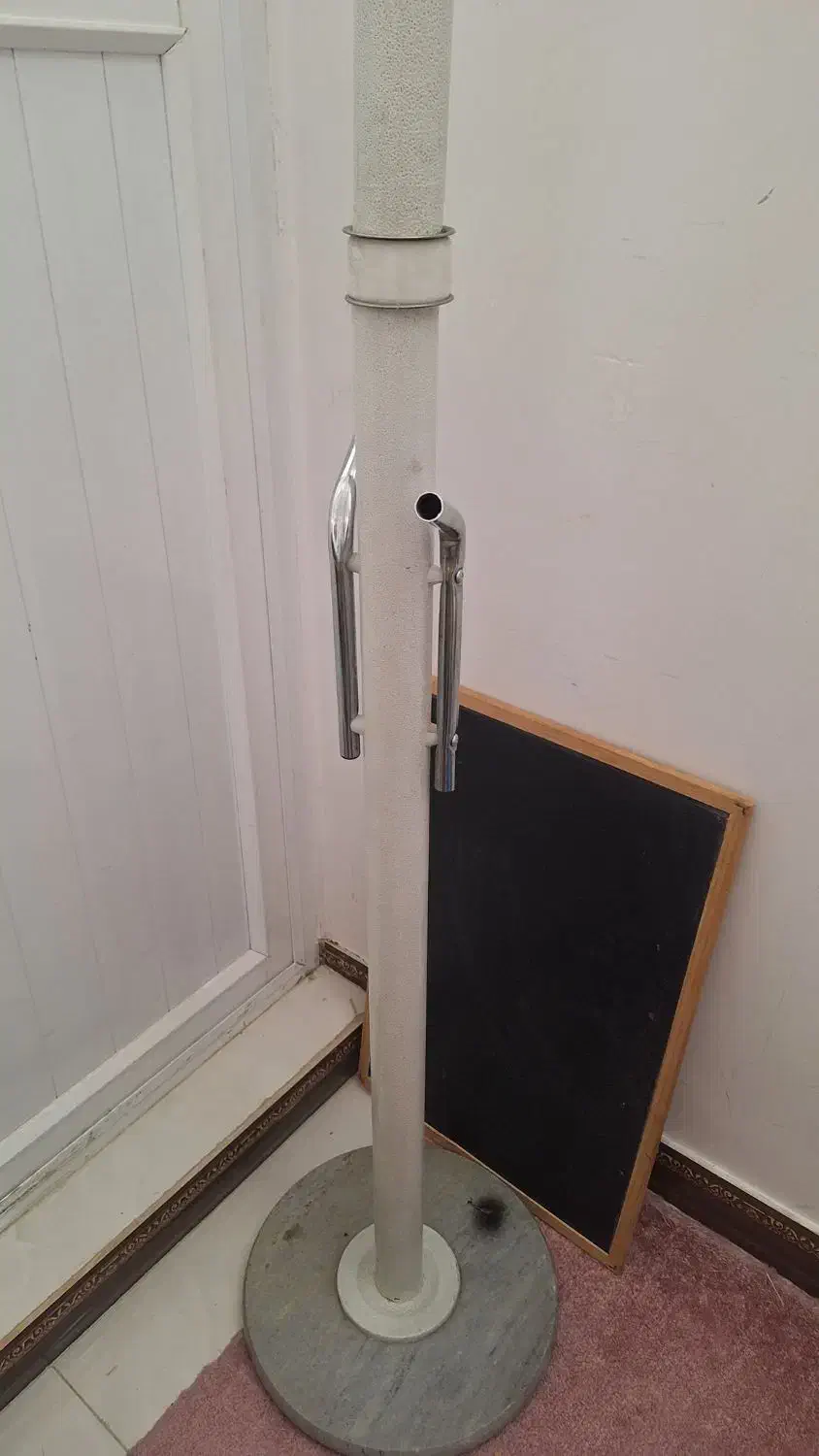 چوب لباسی|بندرخت و رختآویز|شاهینشهر, شهرک امام رضا|دیوار