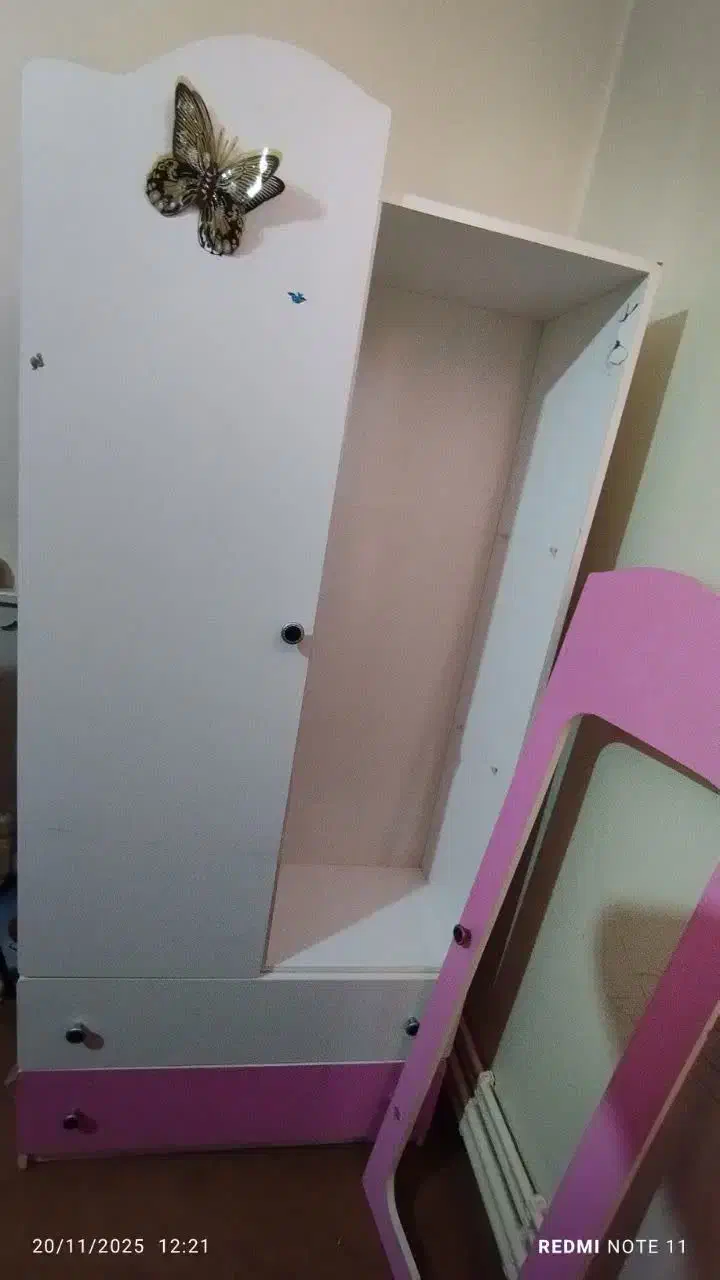 فروش میز و صندلی غذاخوری و تخت خواب و کمد کودک|میز و صندلی غذاخوری|تبریز, |دیوار