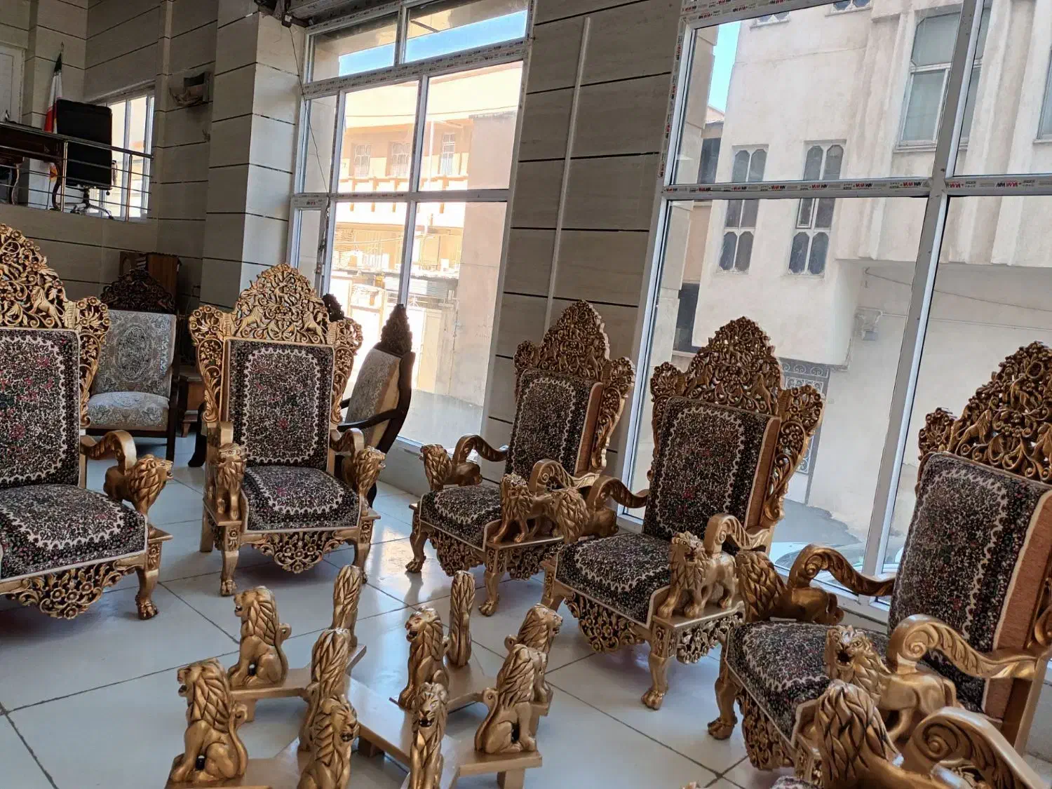 مبلمان قالی|مبلمان خانگی و میز عسلی|ایلام, |دیوار