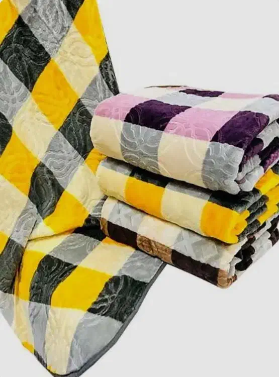 پتو ماندانا|رختخواب، بالش، پتو|باغ بهادران, |دیوار