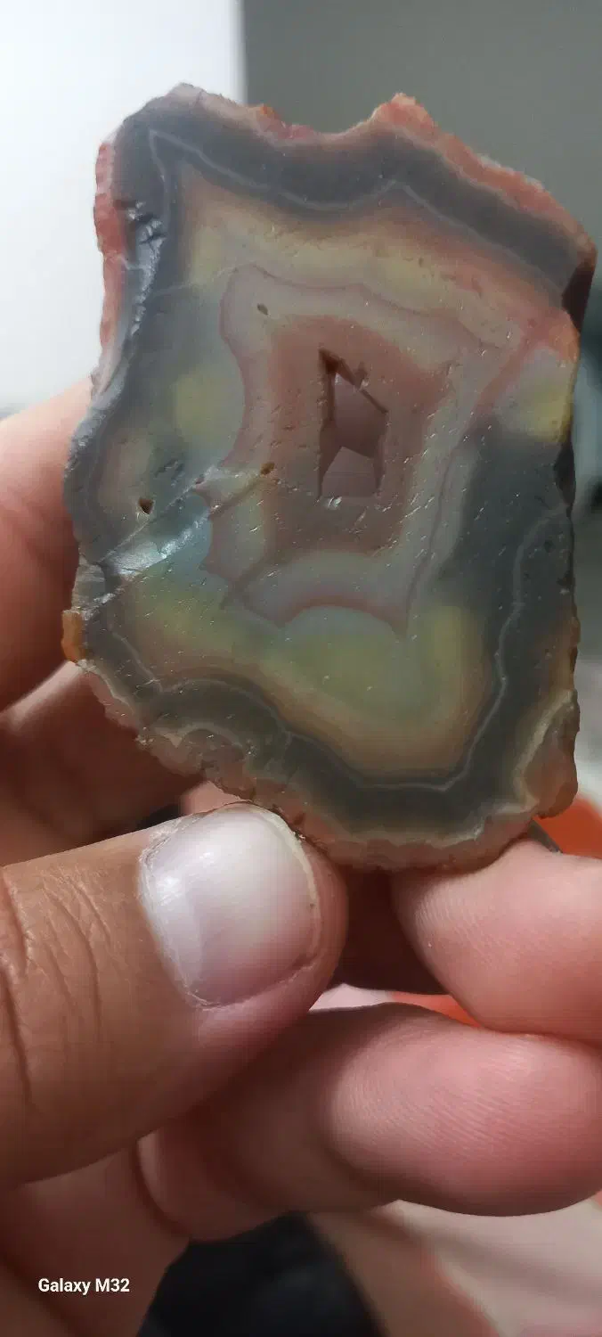 سنگ|جواهرات|مشهد, حضرت حجت|دیوار