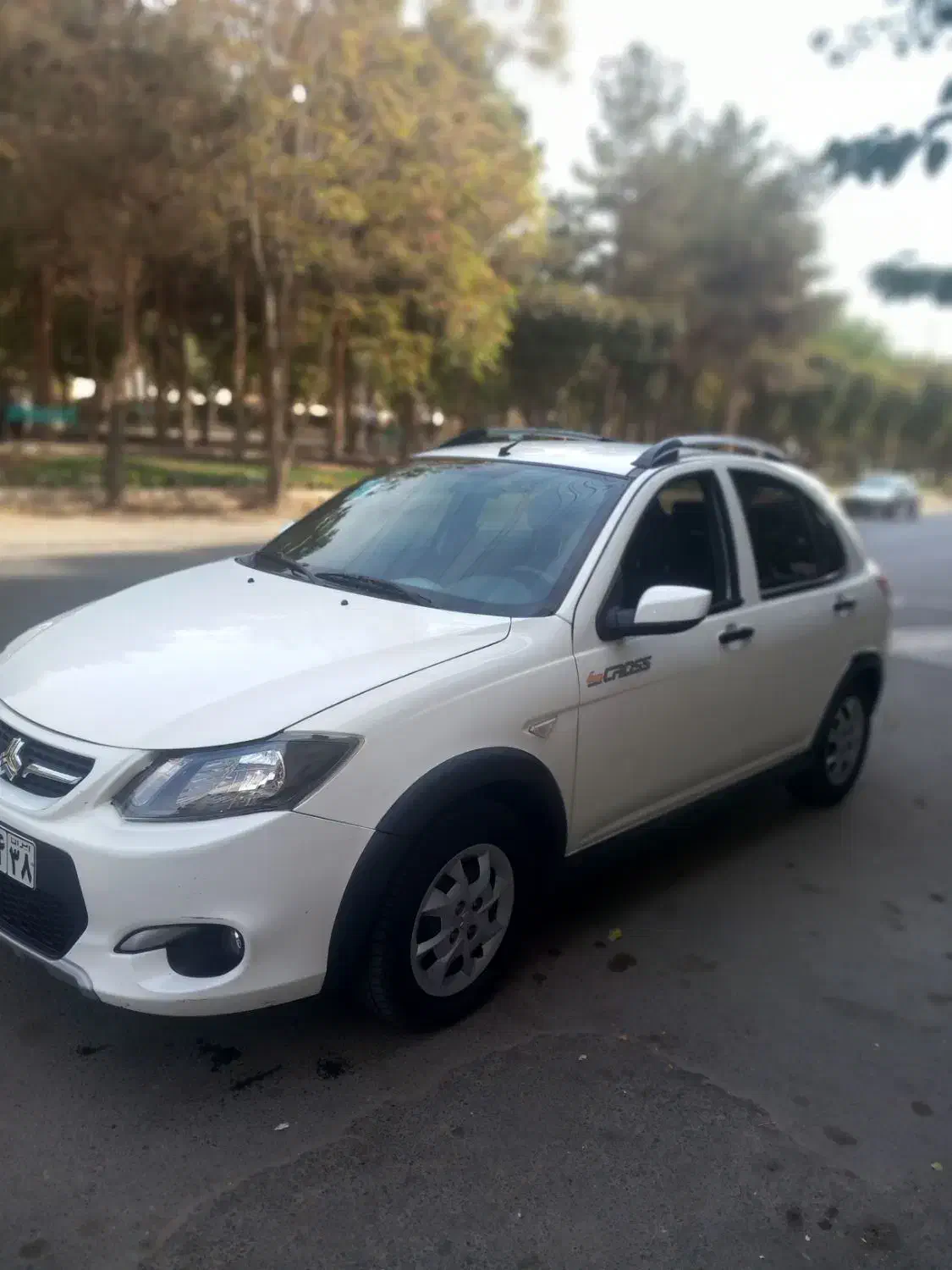 کوییک۴۰۱ بیرنگ|خودرو سواری و وانت|کرج, کلاک بالا|دیوار