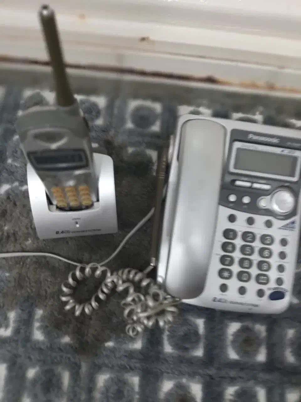 2 عدد تلفن ثابت|تلفن رومیزی|بندر ماهشهر, |دیوار