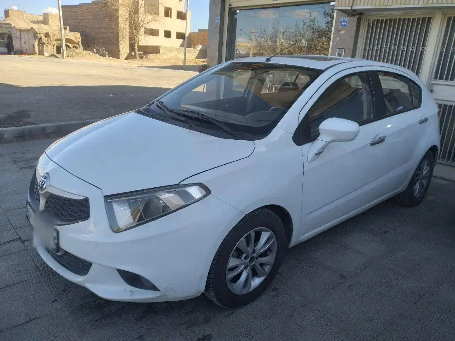 برلیان ۲۲۰اچ|خودرو سواری و وانت|اصفهان, مارچین|دیوار