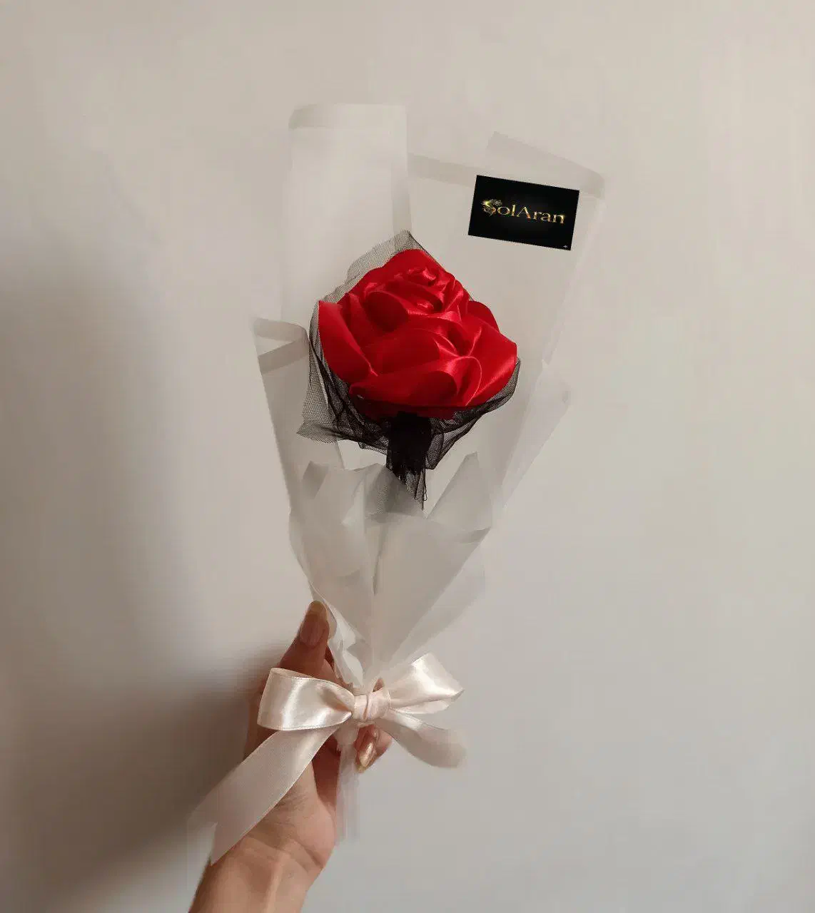 بهترین هدیه به پارتنرتون|گل مصنوعی|میاندوآب, |دیوار