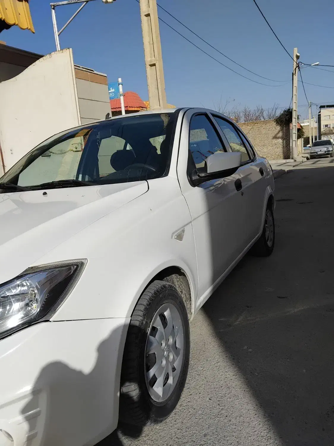 ساینا سفید|خودرو سواری و وانت|تربت‌حیدریه, شهرک ولیعصر|دیوار