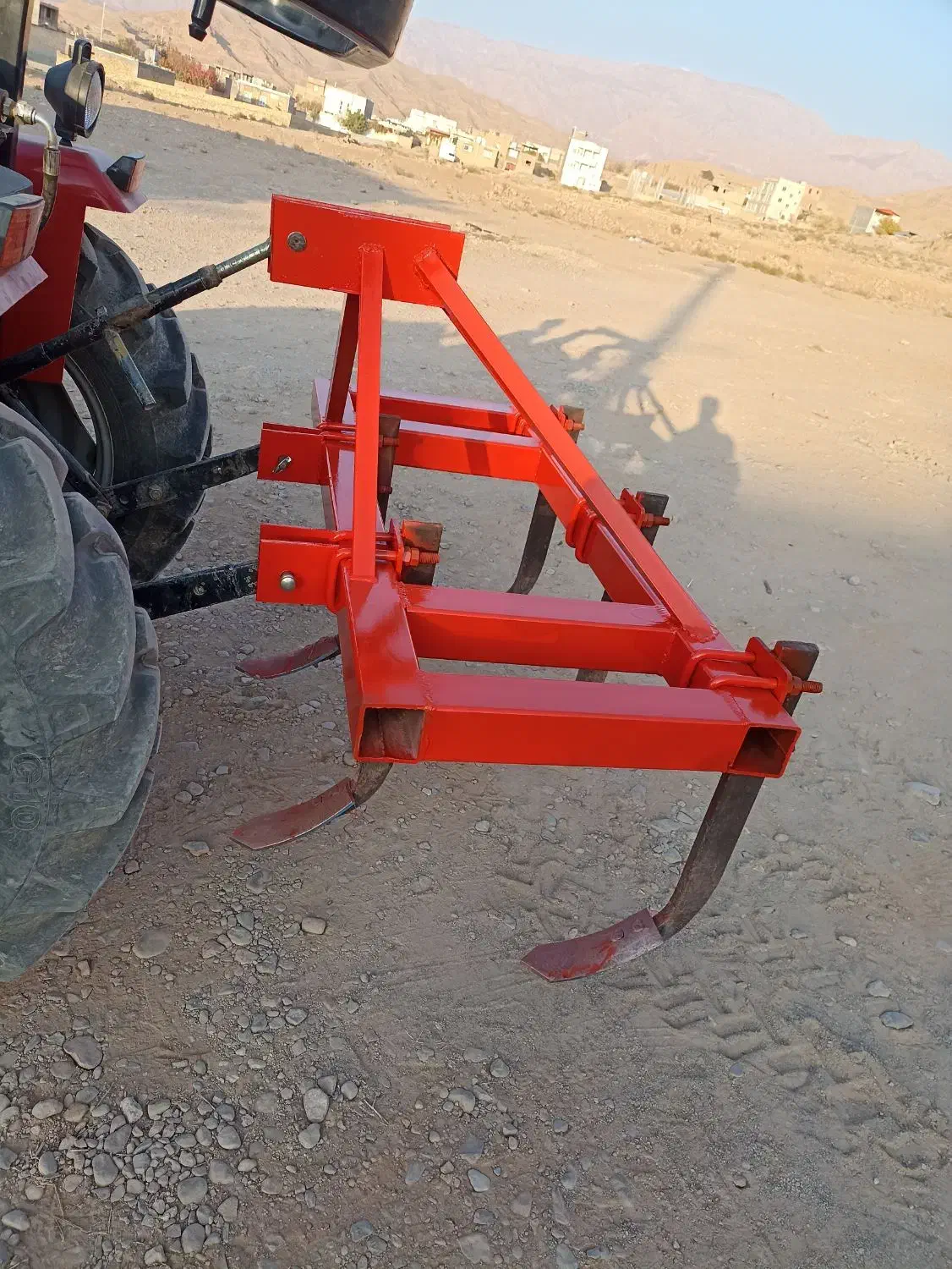 چیزل 5خیش تراکتور. تازه ساخت نو نو|ماشین‌آلات صنعتی|اسفراین, |دیوار