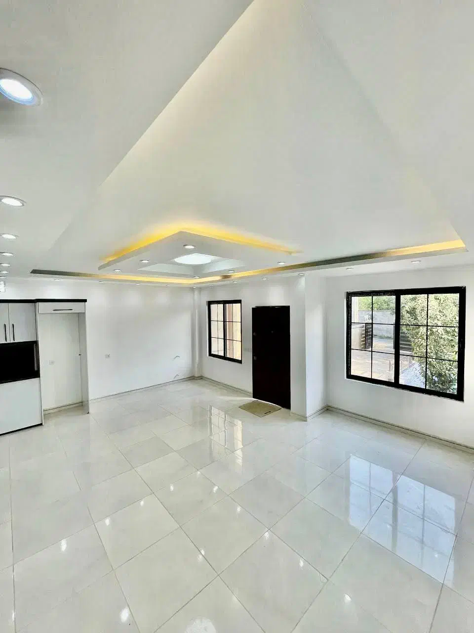 ویلا دوبلکس سندتکبرگ انشعابات اختصاصی|فروش خانه و ویلا|تهران, دروازه شمیران|دیوار