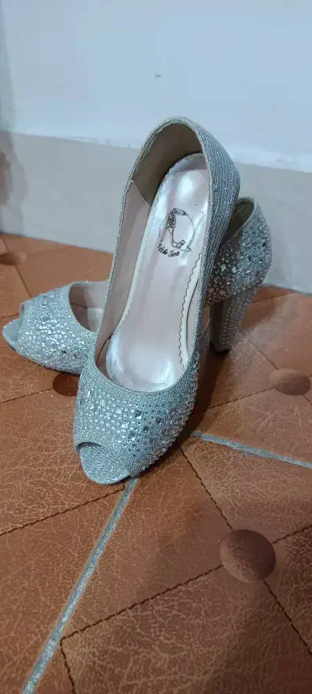 کفش مجلسی|کیف، کفش، کمربند|قرچک, شهرک طلائیه|دیوار