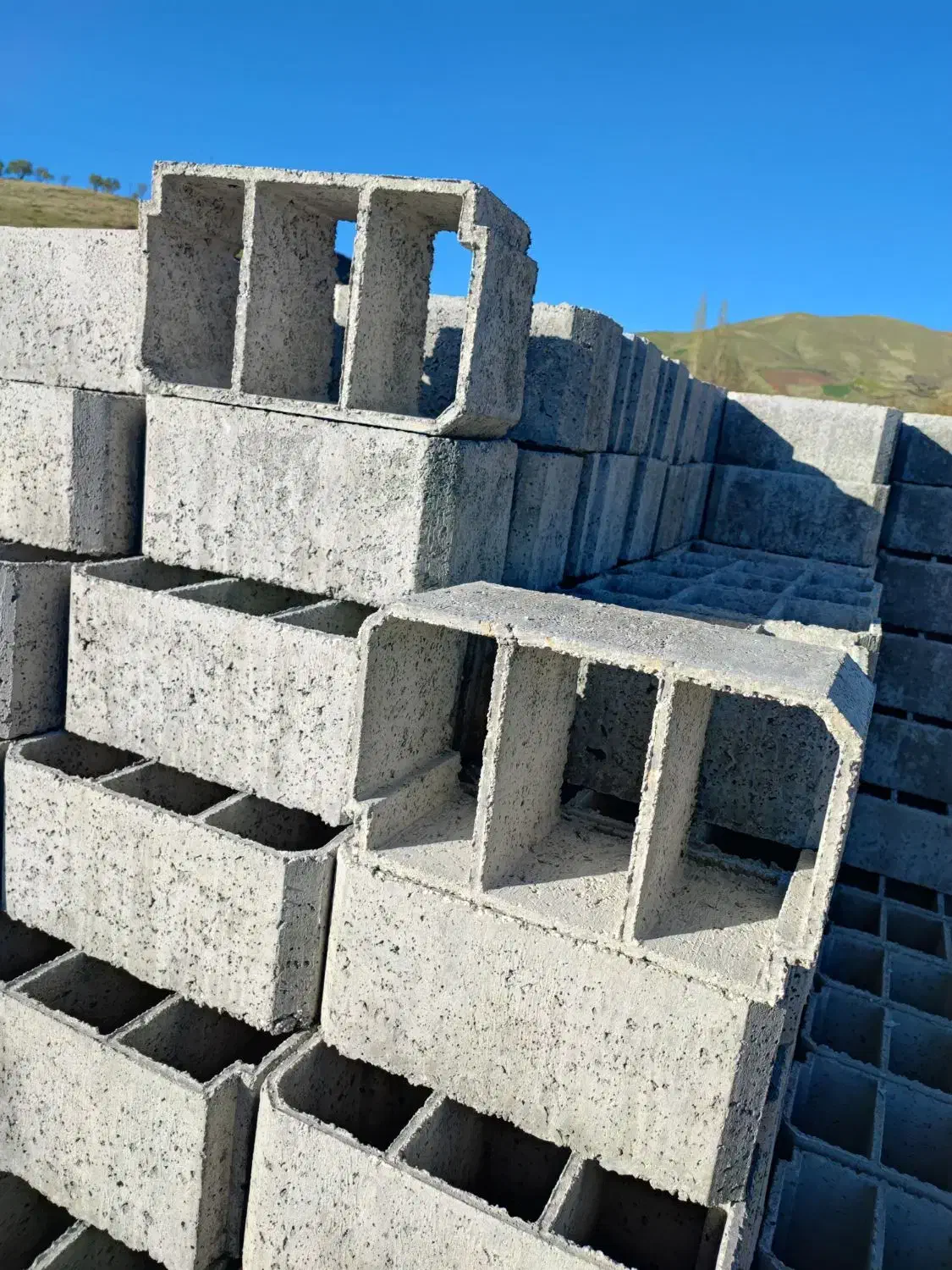 کارگاه تولید انواع بلوک فریدی|مصالح و تجهیزات ساختمان|کامیاران, |دیوار