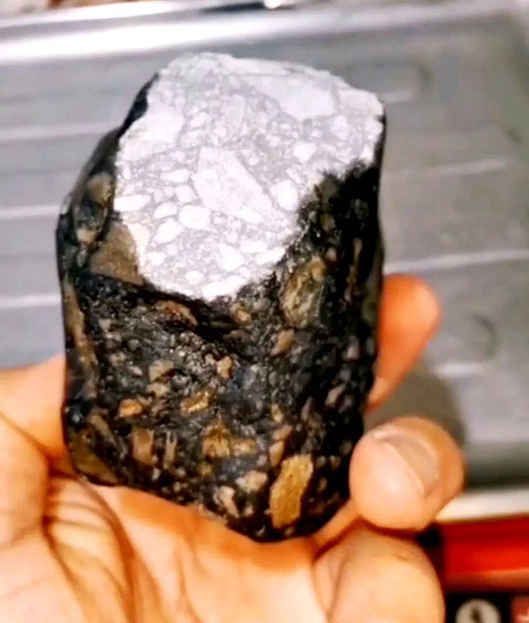 شهاب سنگ ماه|جواهرات|دامن, |دیوار